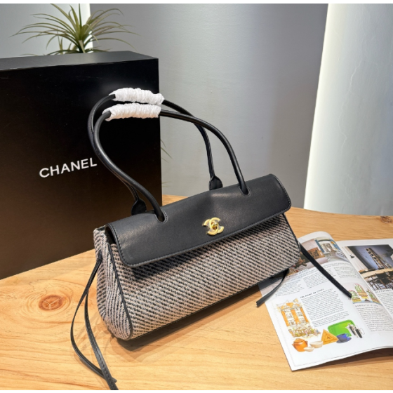 Chanel 26S tweed baguette bag